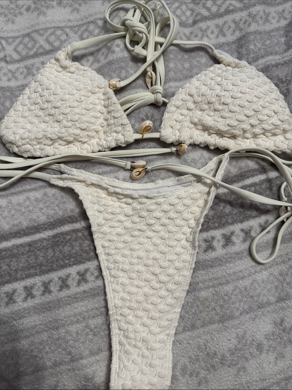 SHEIN Cream Textured Triangle Tie Bikini